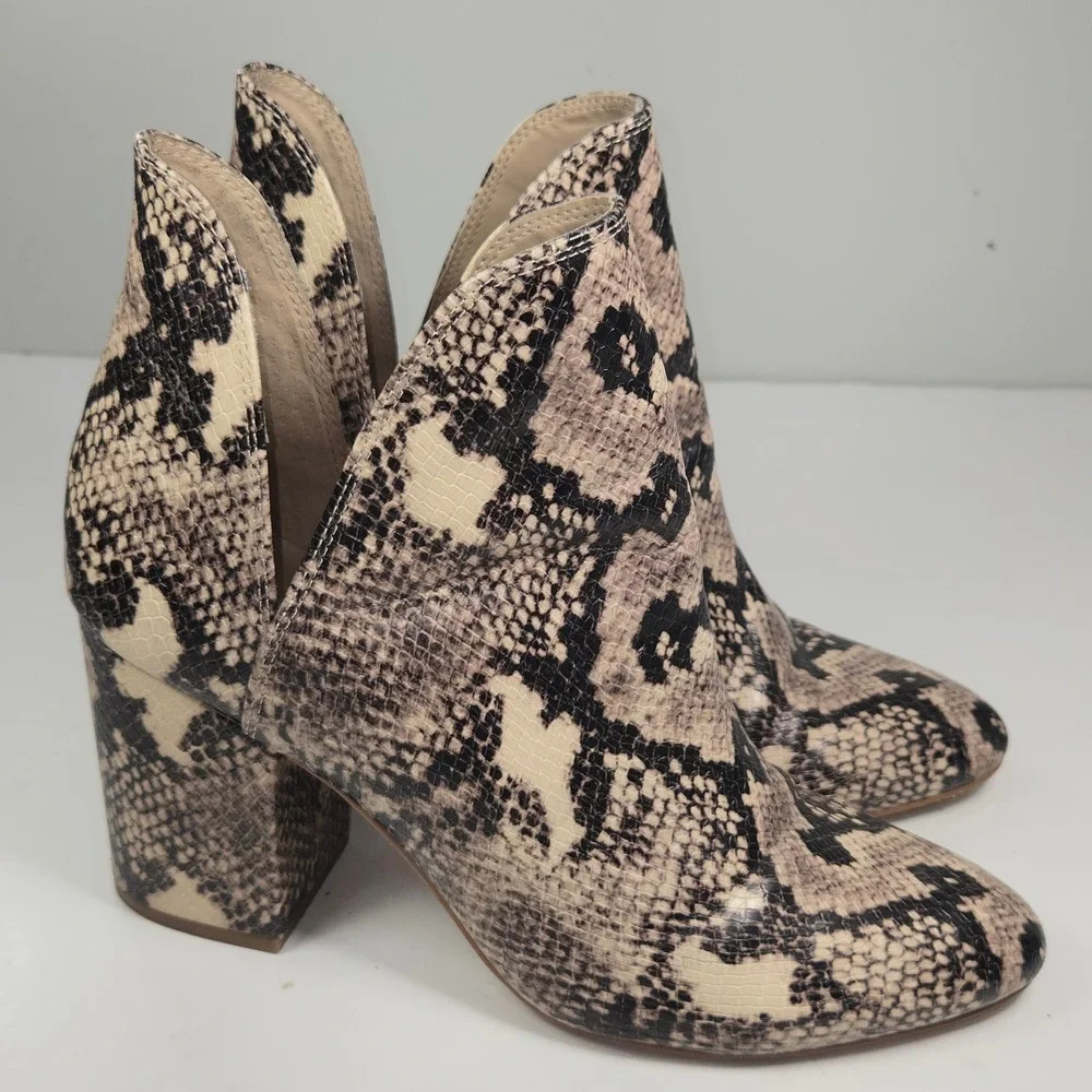 Steve Madden steve madden